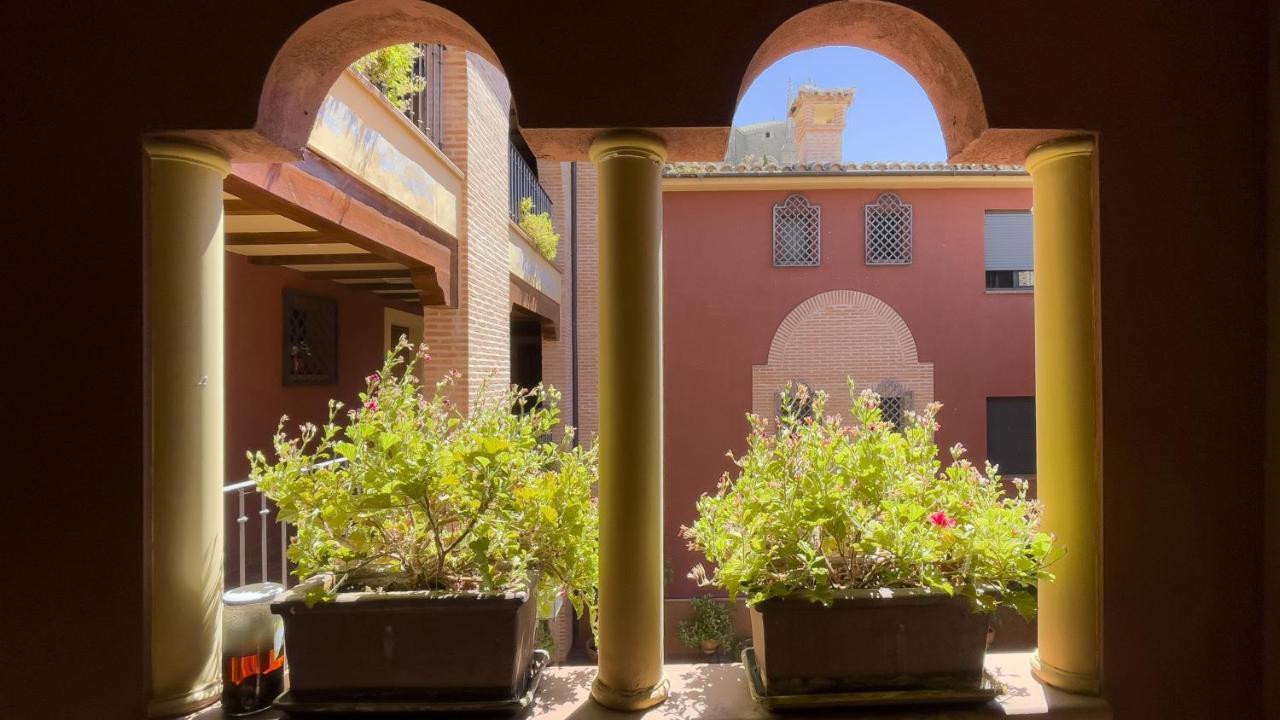 El Capricho De Ana - Apartamentos Aloha Toledo Bagian luar foto